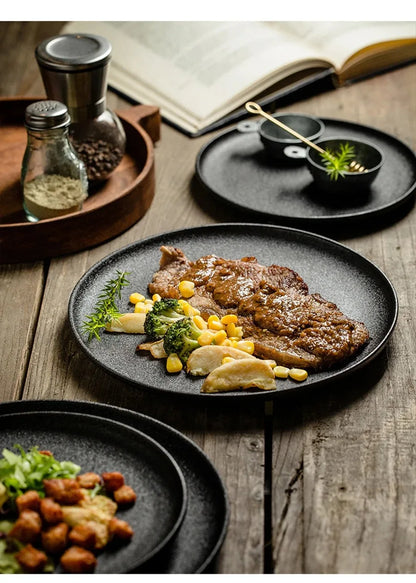 Ceramic Plate Set | Black Japanese-Style Dinnerware