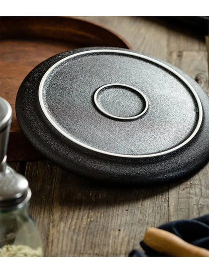 Ceramic Plate Set | Black Japanese-Style Dinnerware